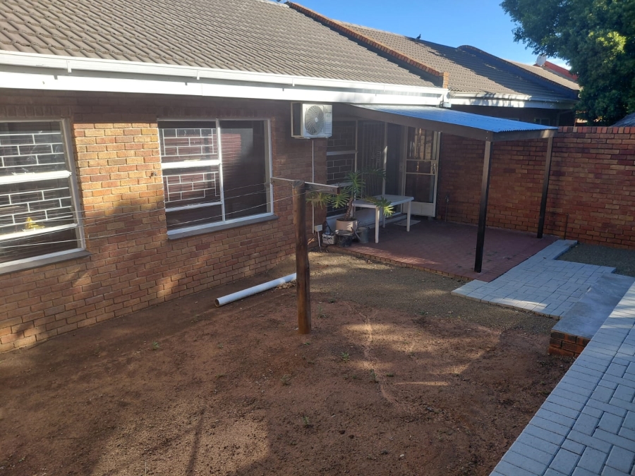2 Bedroom Property for Sale in Navalsig Free State